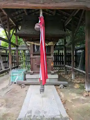 九帝王宮 萱野神社の{uncategorized: "未分類", other: "その他", undefined: "問題あり", building: "その他建物", grave: "お墓", sacred_gate: "鳥居", guardian: "狛犬", statue: "像", buddha: "仏像", history: "歴史", nature: "自然", garden: "庭園", animal: "動物", pagoda: "塔", temizu: "手水舎", mountain_gate: "山門・神門", sanctuary: "本殿・本堂", subordinate: "末社・摂社", art: "芸術", scenery: "景色", jizo: "地蔵", ema: "絵馬", goshuin: "御朱印", omikuji: "おみくじ", items: "授与品その他", amulet: "お守り", goshuincho: "御朱印帳", eats: "食事", festival: "お祭り", votive_dance: "神楽", shichigosan: "七五三参", wedding: "結婚式", experience: "体験その他", initially: "初詣", around: "周辺", anti_infection: "感染症対策"}