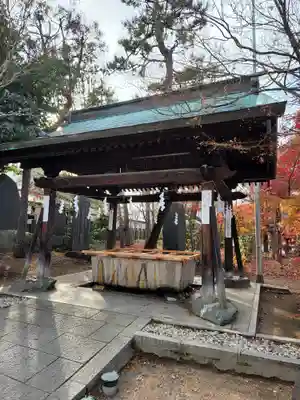 四柱神社の手水舎