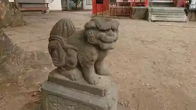 青渭神社の狛犬