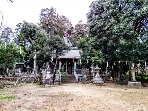 神明神社の建物その他