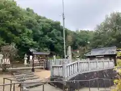 神吉八幡神社の建物その他