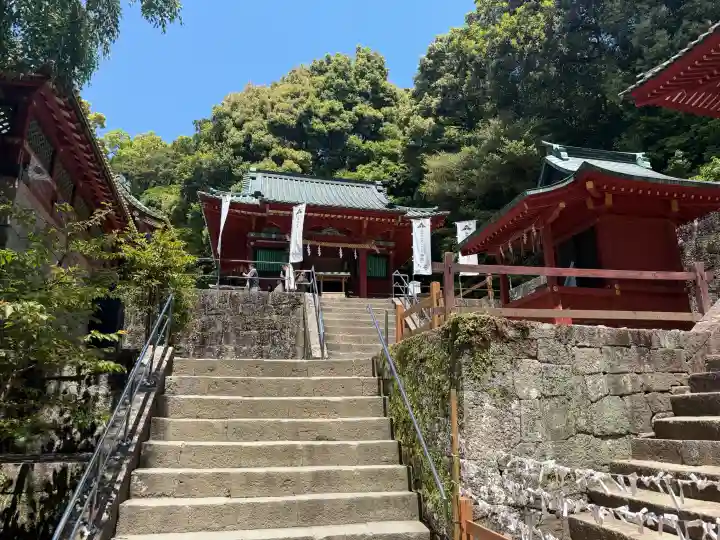 久能山東照宮の{uncategorized: "未分類", other: "その他", undefined: "問題あり", building: "その他建物", grave: "お墓", sacred_gate: "鳥居", guardian: "狛犬", statue: "像", buddha: "仏像", history: "歴史", nature: "自然", garden: "庭園", animal: "動物", pagoda: "塔", temizu: "手水舎", mountain_gate: "山門・神門", sanctuary: "本殿・本堂", subordinate: "末社・摂社", art: "芸術", scenery: "景色", jizo: "地蔵", ema: "絵馬", goshuin: "御朱印", omikuji: "おみくじ", items: "授与品その他", amulet: "お守り", goshuincho: "御朱印帳", eats: "食事", festival: "お祭り", votive_dance: "神楽", shichigosan: "七五三参", wedding: "結婚式", experience: "体験その他", initially: "初詣", around: "周辺", anti_infection: "感染症対策"}