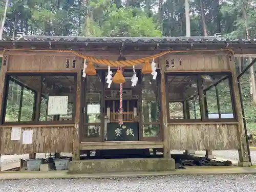 根道神社の本殿