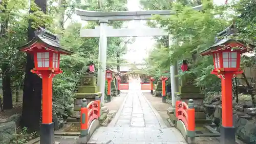 馬橋稲荷神社の鳥居