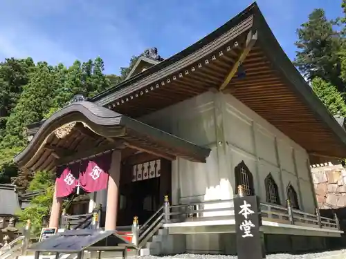雲辺寺の本殿・本堂