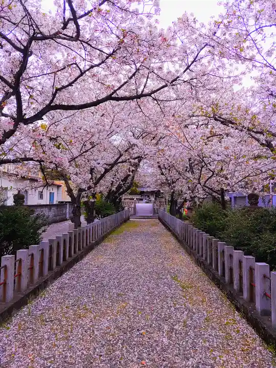 八幡社(毛受)のその他建物