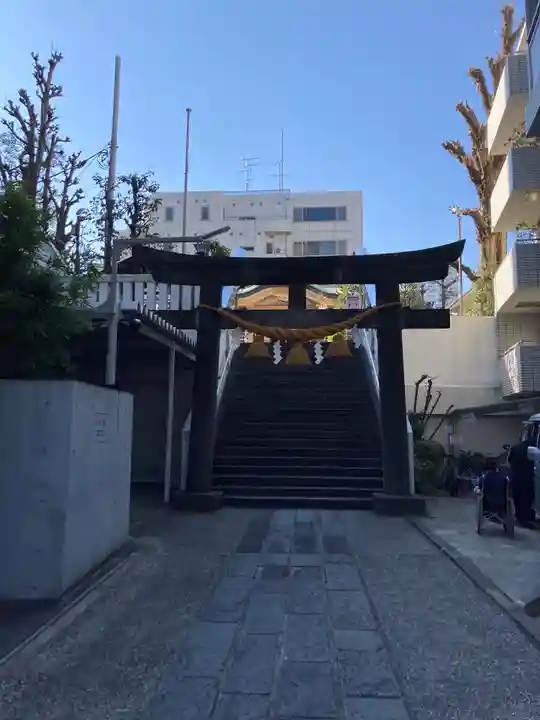 高輪神社の鳥居