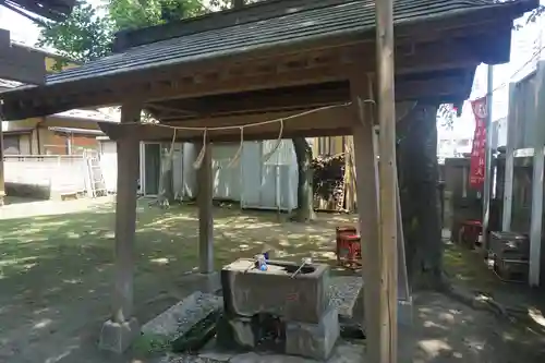 厳島神社（港町弁財天）の手水舎