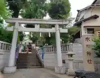 幡ケ谷氷川神社の鳥居