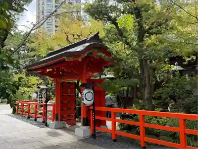 愛宕神社の山門・神門