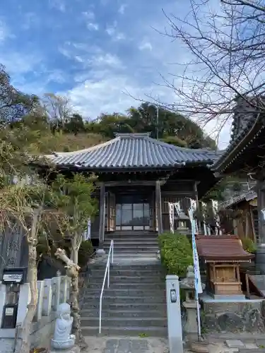 白翁山 神護寺の本殿・本堂