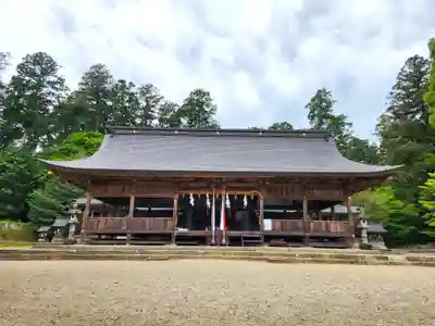 荒田神社の本殿・本堂