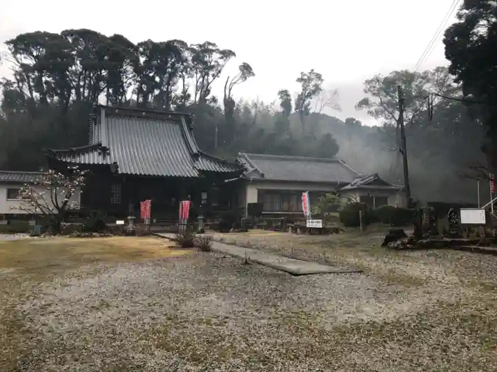 摩訶耶寺の本殿・本堂