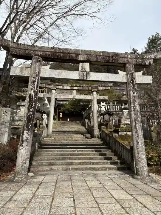 古峯神社の{uncategorized: "未分類", other: "その他", undefined: "問題あり", building: "その他建物", grave: "お墓", sacred_gate: "鳥居", guardian: "狛犬", statue: "像", buddha: "仏像", history: "歴史", nature: "自然", garden: "庭園", animal: "動物", pagoda: "塔", temizu: "手水舎", mountain_gate: "山門・神門", sanctuary: "本殿・本堂", subordinate: "末社・摂社", art: "芸術", scenery: "景色", jizo: "地蔵", ema: "絵馬", goshuin: "御朱印", omikuji: "おみくじ", items: "授与品その他", amulet: "お守り", goshuincho: "御朱印帳", eats: "食事", festival: "お祭り", votive_dance: "神楽", shichigosan: "七五三参", wedding: "結婚式", experience: "体験その他", initially: "初詣", around: "周辺", anti_infection: "感染症対策"}
