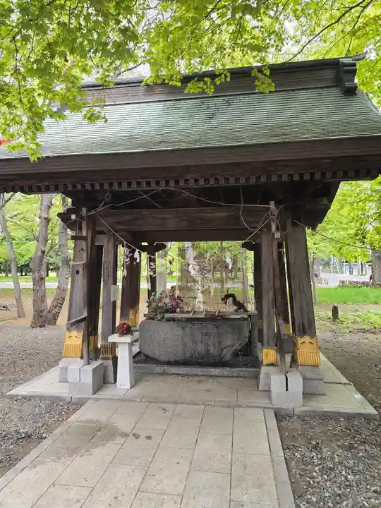 彌彦神社 (伊夜日子神社)(北海道)