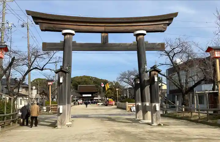 尾張大國霊神社(国府宮)の鳥居