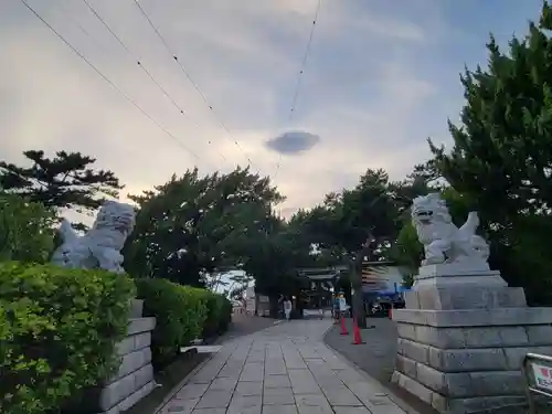 森戸大明神（森戸神社）の狛犬