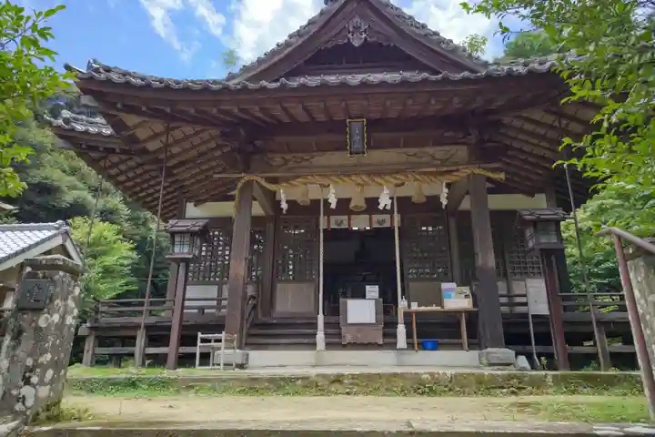 久山年神社の本殿・本堂