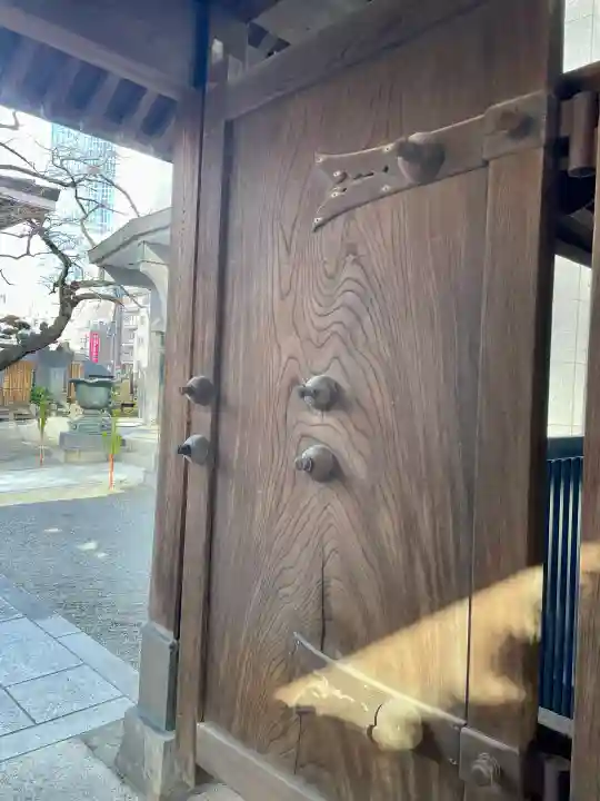 常圓寺の{uncategorized: "未分類", other: "その他", undefined: "問題あり", building: "その他建物", grave: "お墓", sacred_gate: "鳥居", guardian: "狛犬", statue: "像", buddha: "仏像", history: "歴史", nature: "自然", garden: "庭園", animal: "動物", pagoda: "塔", temizu: "手水舎", mountain_gate: "山門・神門", sanctuary: "本殿・本堂", subordinate: "末社・摂社", art: "芸術", scenery: "景色", jizo: "地蔵", ema: "絵馬", goshuin: "御朱印", omikuji: "おみくじ", items: "授与品その他", amulet: "お守り", goshuincho: "御朱印帳", eats: "食事", festival: "お祭り", votive_dance: "神楽", shichigosan: "七五三参", wedding: "結婚式", experience: "体験その他", initially: "初詣", around: "周辺", anti_infection: "感染症対策"}