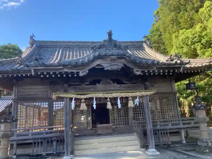 三島神社の本殿・本堂