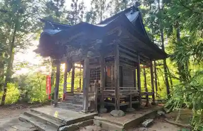 新山観音堂(山形県)