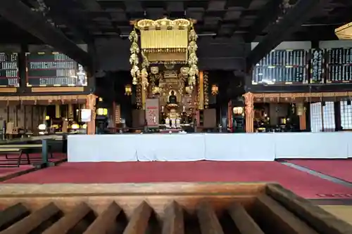 八事山 興正寺の本殿・本堂