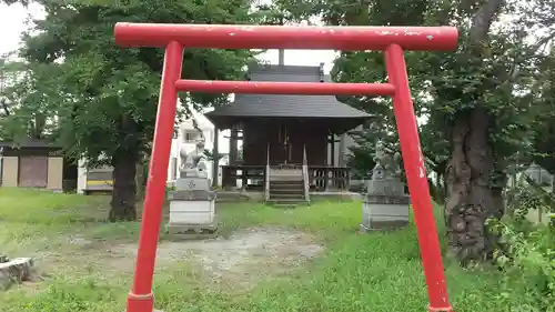 竹駒稲荷神社の鳥居