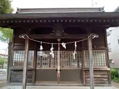 宇奈根氷川神社の本殿・本堂