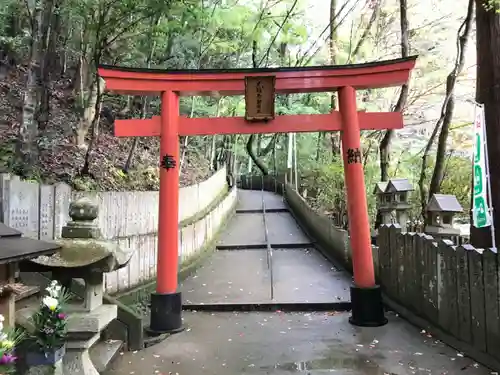 大本山七宝瀧寺の鳥居