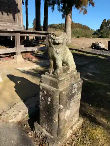 熊野神社の狛犬