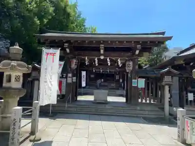 下谷神社の山門・神門