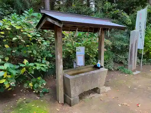 胎安神社の手水舎