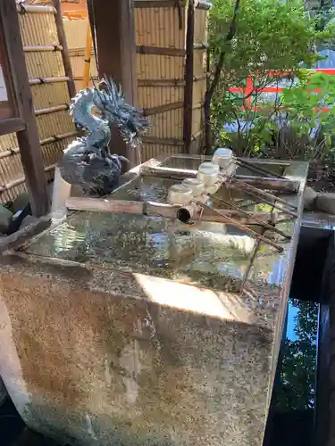 愛宕神社の手水