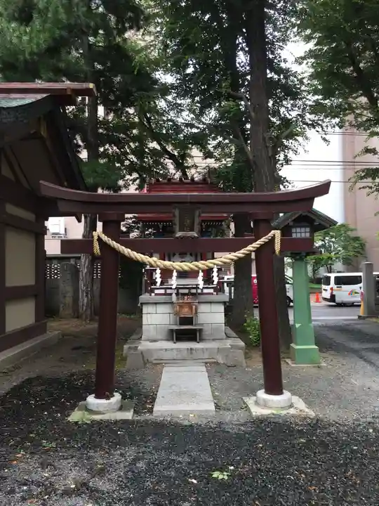 三吉神社の末社・摂社