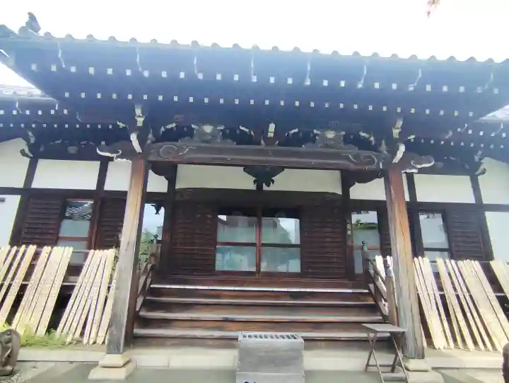 長命寺の{uncategorized: "未分類", other: "その他", undefined: "問題あり", building: "その他建物", grave: "お墓", sacred_gate: "鳥居", guardian: "狛犬", statue: "像", buddha: "仏像", history: "歴史", nature: "自然", garden: "庭園", animal: "動物", pagoda: "塔", temizu: "手水舎", mountain_gate: "山門・神門", sanctuary: "本殿・本堂", subordinate: "末社・摂社", art: "芸術", scenery: "景色", jizo: "地蔵", ema: "絵馬", goshuin: "御朱印", omikuji: "おみくじ", items: "授与品その他", amulet: "お守り", goshuincho: "御朱印帳", eats: "食事", festival: "お祭り", votive_dance: "神楽", shichigosan: "七五三参", wedding: "結婚式", experience: "体験その他", initially: "初詣", around: "周辺", anti_infection: "感染症対策"}