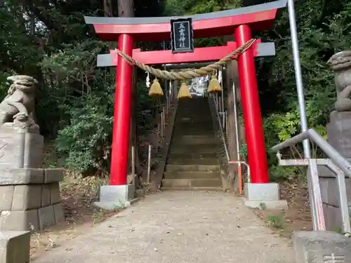 五霊神社の鳥居