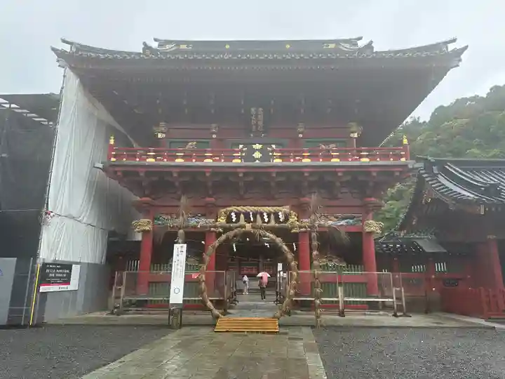 静岡浅間神社の山門・神門