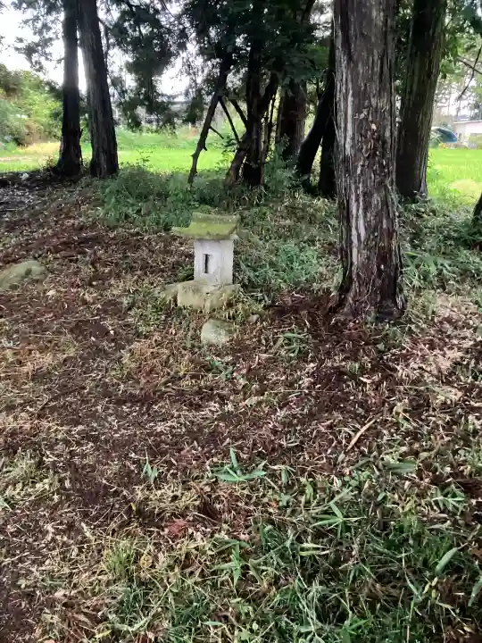 下中野温泉神社の末社・摂社