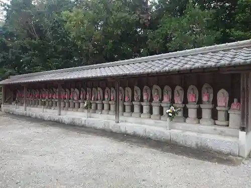 寿命殿長仙寺の仏像