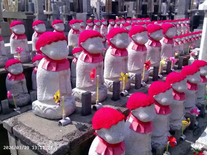 良観寺の{uncategorized: "未分類", other: "その他", undefined: "問題あり", building: "その他建物", grave: "お墓", sacred_gate: "鳥居", guardian: "狛犬", statue: "像", buddha: "仏像", history: "歴史", nature: "自然", garden: "庭園", animal: "動物", pagoda: "塔", temizu: "手水舎", mountain_gate: "山門・神門", sanctuary: "本殿・本堂", subordinate: "末社・摂社", art: "芸術", scenery: "景色", jizo: "地蔵", ema: "絵馬", goshuin: "御朱印", omikuji: "おみくじ", items: "授与品その他", amulet: "お守り", goshuincho: "御朱印帳", eats: "食事", festival: "お祭り", votive_dance: "神楽", shichigosan: "七五三参", wedding: "結婚式", experience: "体験その他", initially: "初詣", around: "周辺", anti_infection: "感染症対策"}