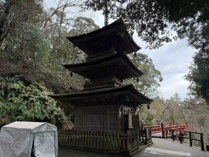 那谷寺の{uncategorized: "未分類", other: "その他", undefined: "問題あり", building: "その他建物", grave: "お墓", sacred_gate: "鳥居", guardian: "狛犬", statue: "像", buddha: "仏像", history: "歴史", nature: "自然", garden: "庭園", animal: "動物", pagoda: "塔", temizu: "手水舎", mountain_gate: "山門・神門", sanctuary: "本殿・本堂", subordinate: "末社・摂社", art: "芸術", scenery: "景色", jizo: "地蔵", ema: "絵馬", goshuin: "御朱印", omikuji: "おみくじ", items: "授与品その他", amulet: "お守り", goshuincho: "御朱印帳", eats: "食事", festival: "お祭り", votive_dance: "神楽", shichigosan: "七五三参", wedding: "結婚式", experience: "体験その他", initially: "初詣", around: "周辺", anti_infection: "感染症対策"}