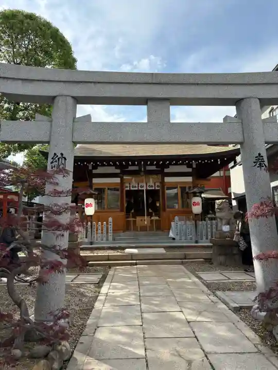 南宮宇佐八幡神社(脇浜神社)の{uncategorized: "未分類", other: "その他", undefined: "問題あり", building: "その他建物", grave: "お墓", sacred_gate: "鳥居", guardian: "狛犬", statue: "像", buddha: "仏像", history: "歴史", nature: "自然", garden: "庭園", animal: "動物", pagoda: "塔", temizu: "手水舎", mountain_gate: "山門・神門", sanctuary: "本殿・本堂", subordinate: "末社・摂社", art: "芸術", scenery: "景色", jizo: "地蔵", ema: "絵馬", goshuin: "御朱印", omikuji: "おみくじ", items: "授与品その他", amulet: "お守り", goshuincho: "御朱印帳", eats: "食事", festival: "お祭り", votive_dance: "神楽", shichigosan: "七五三参", wedding: "結婚式", experience: "体験その他", initially: "初詣", around: "周辺", anti_infection: "感染症対策"}