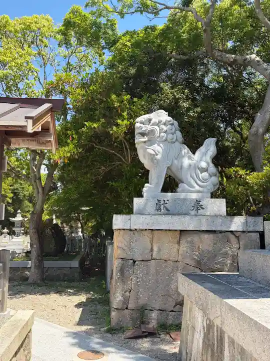 伊弉諾神宮の{uncategorized: "未分類", other: "その他", undefined: "問題あり", building: "その他建物", grave: "お墓", sacred_gate: "鳥居", guardian: "狛犬", statue: "像", buddha: "仏像", history: "歴史", nature: "自然", garden: "庭園", animal: "動物", pagoda: "塔", temizu: "手水舎", mountain_gate: "山門・神門", sanctuary: "本殿・本堂", subordinate: "末社・摂社", art: "芸術", scenery: "景色", jizo: "地蔵", ema: "絵馬", goshuin: "御朱印", omikuji: "おみくじ", items: "授与品その他", amulet: "お守り", goshuincho: "御朱印帳", eats: "食事", festival: "お祭り", votive_dance: "神楽", shichigosan: "七五三参", wedding: "結婚式", experience: "体験その他", initially: "初詣", around: "周辺", anti_infection: "感染症対策"}