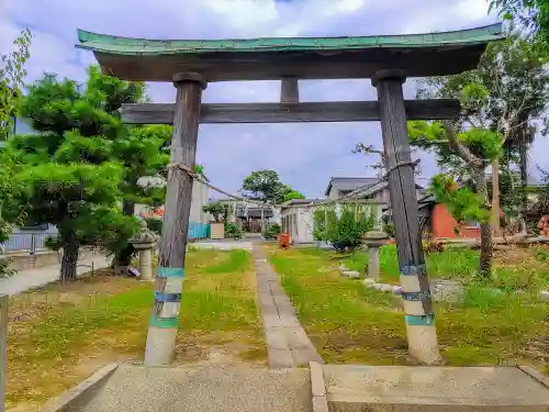 天神社（井堀）の鳥居