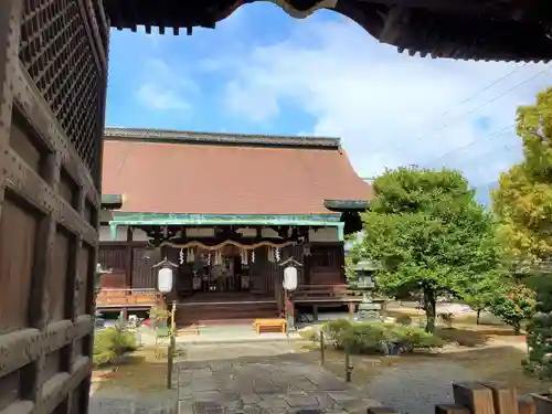 六孫王神社の本殿・本堂