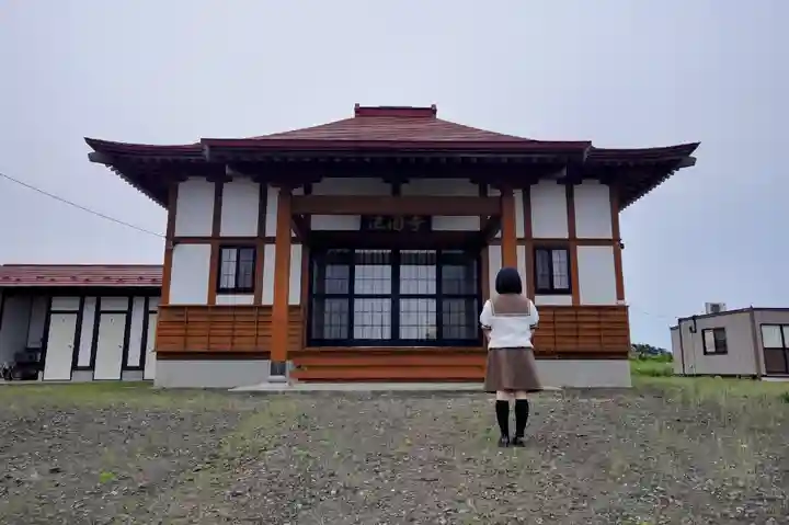 法円寺の本殿・本堂