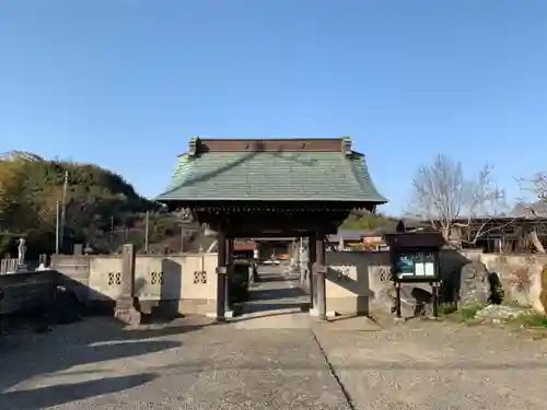 海龍寺の山門