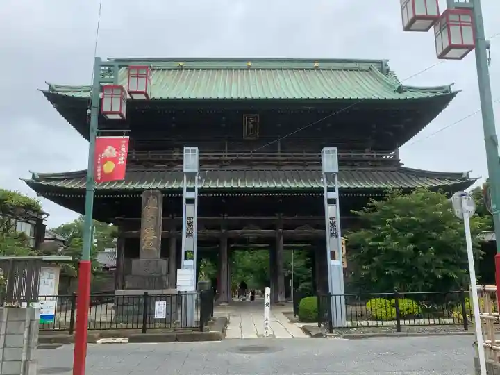 法華経寺の{uncategorized: "未分類", other: "その他", undefined: "問題あり", building: "その他建物", grave: "お墓", sacred_gate: "鳥居", guardian: "狛犬", statue: "像", buddha: "仏像", history: "歴史", nature: "自然", garden: "庭園", animal: "動物", pagoda: "塔", temizu: "手水舎", mountain_gate: "山門・神門", sanctuary: "本殿・本堂", subordinate: "末社・摂社", art: "芸術", scenery: "景色", jizo: "地蔵", ema: "絵馬", goshuin: "御朱印", omikuji: "おみくじ", items: "授与品その他", amulet: "お守り", goshuincho: "御朱印帳", eats: "食事", festival: "お祭り", votive_dance: "神楽", shichigosan: "七五三参", wedding: "結婚式", experience: "体験その他", initially: "初詣", around: "周辺", anti_infection: "感染症対策"}