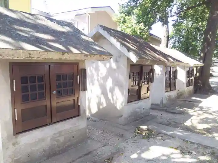 東越谷香取神社の末社・摂社