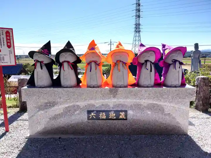 埼玉厄除け開運大師・龍泉寺(切り絵御朱印発祥の寺)(埼玉県)